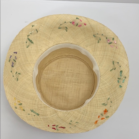 Handmade straw bucket Hat - Picture 11 of 13